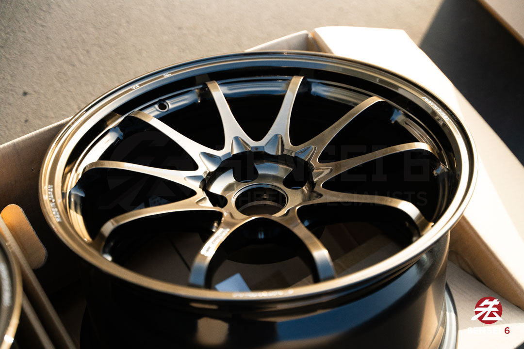 Volk CE28N-Plus / 18x9.5 +22, 18x11 +34 / 5x112 / Metal bronce brillante