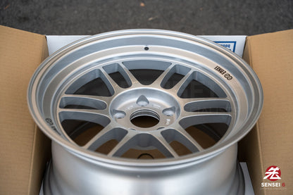 Enkei RPF1RS / 17x9.5 +15 / 5x114.3 / F1 Silver (S)