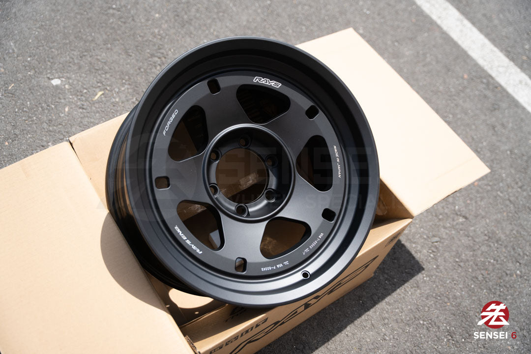 Rays 05X / 18x9 +0 / 6x139.7 / Matte Black (MB)