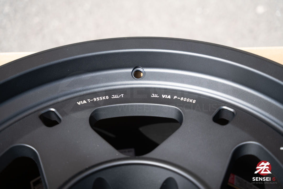 Rays 05X / 18x9 +0 / 6x139.7 / Matte Black (MB)