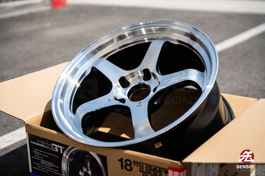 Advan GT Beyond-R / 18x10 +40 / 5x120 / Machining & Diamond Cut (MDC)