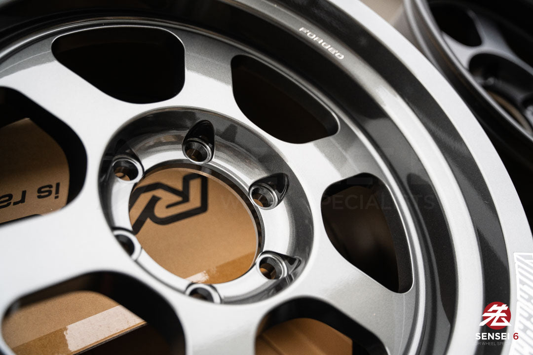 Volk TE37XT M-Spec / 17x8.5-10 / 6x139.7 / Gunmetal oscuro 