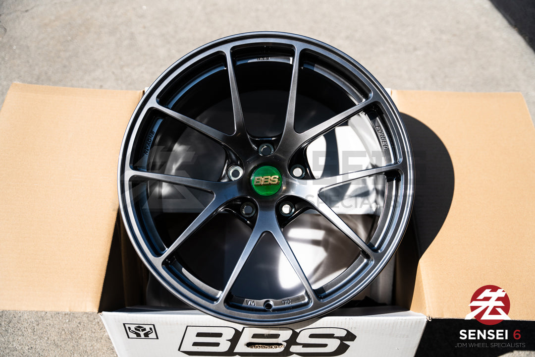 BBS RI-A / 18x10.5 +22 / 5x120 / Diamante Negro 