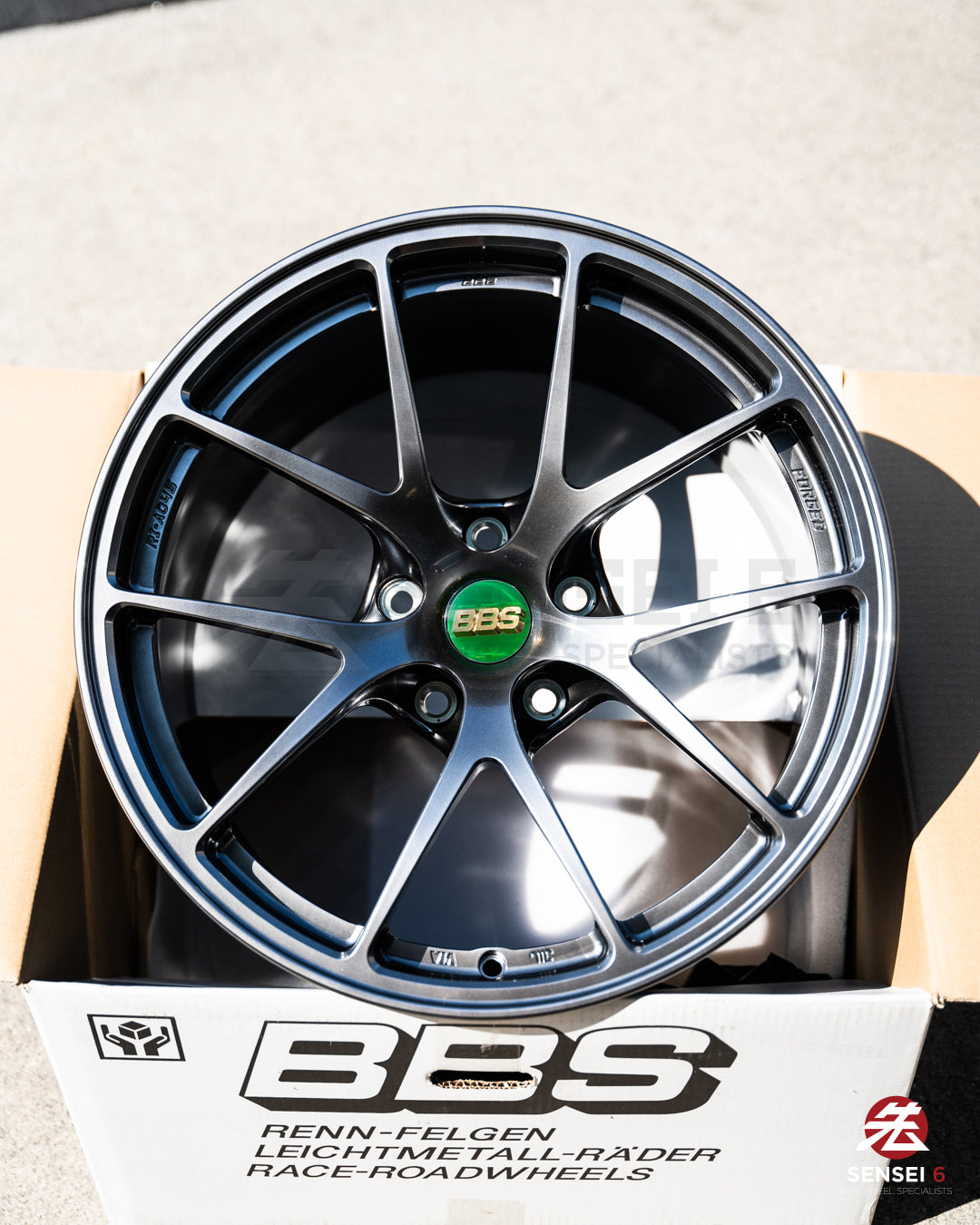 BBS RI-A / 18x10.5 +22 / 5x120 / Diamante Negro 