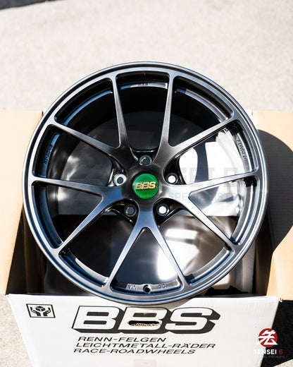 BBS RI-A / 18x10.5 +22 / 5x120 / Diamante Negro 