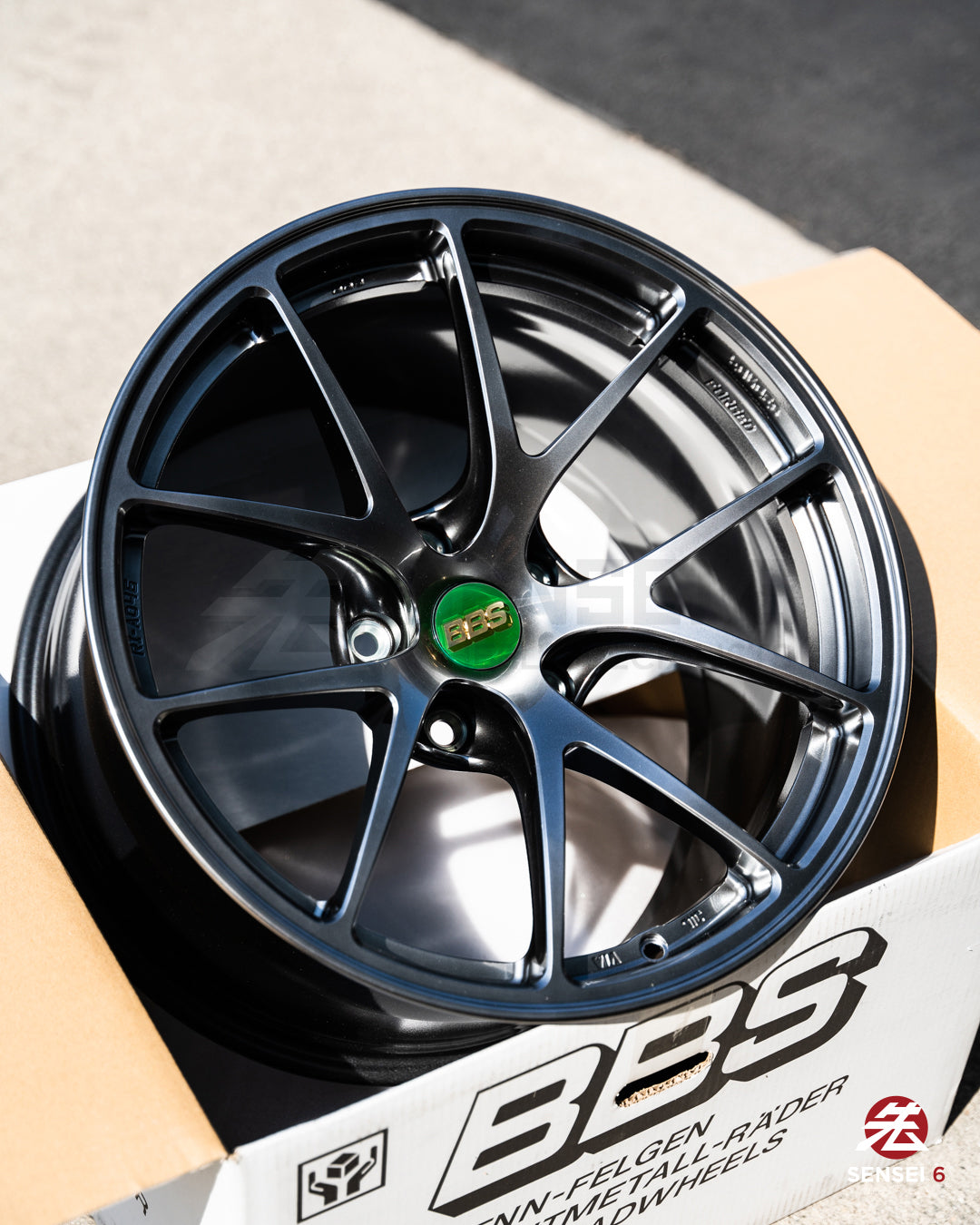 BBS RI-A / 18x10.5 +22 / 5x120 / Diamante Negro 