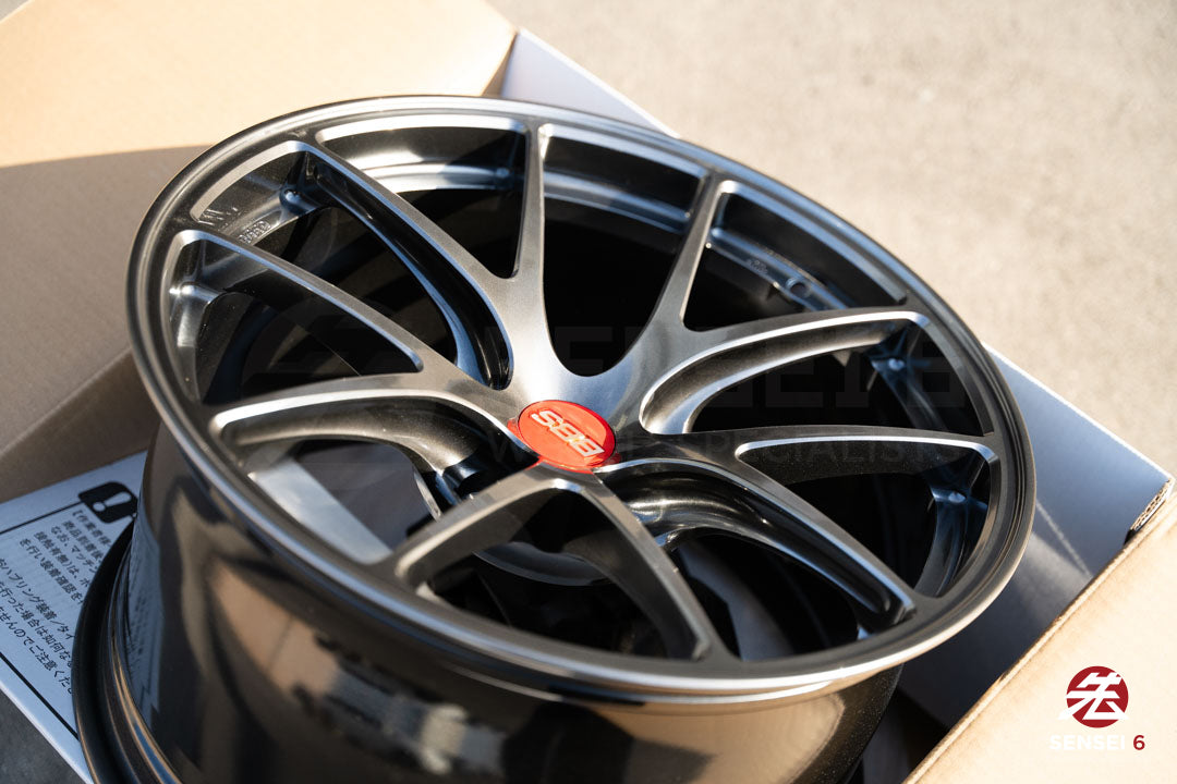 BBS RI-A / 18x10 +25 / 5x120 / Diamante Negro