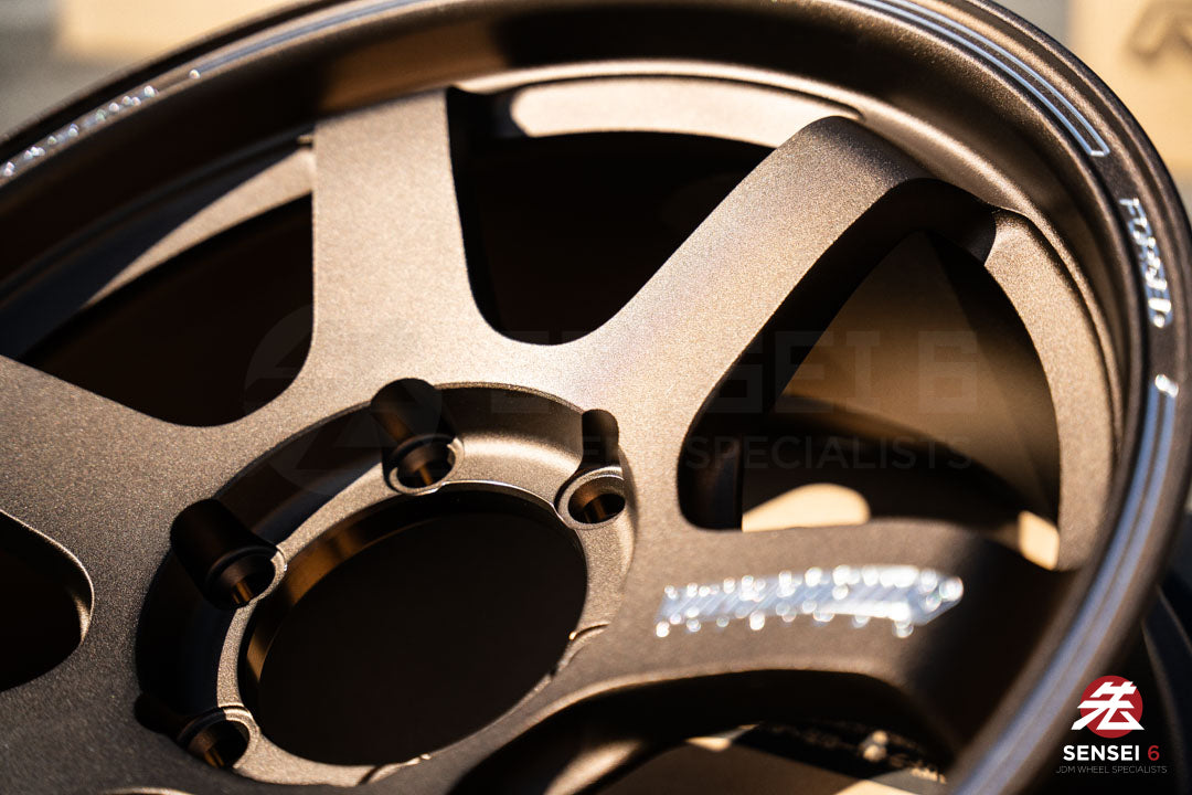 Volk TE37SB / 18x8.5 +22 / 6x139.7 / Bronze (BR)