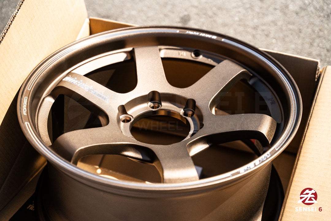 Volk TE37SB / 18x8.5 +22 / 6x139.7 / Bronze (BR)