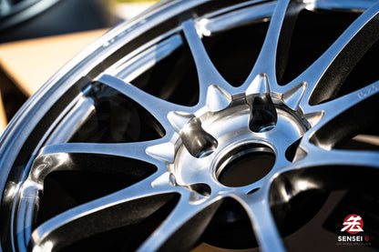 Volk CE28N-Plus / 18x9.5 +22 / 5x114.3 / Shining Light Metal (SI)