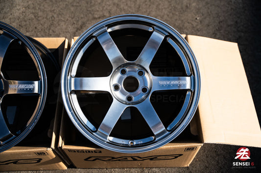 Volk TE37 Saga S-Plus / 18x9.5 +22 / 5x114.3 / Shining Light Metal (SI)
