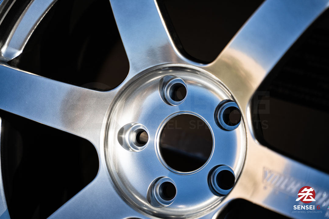 Volk TE37 Saga S-Plus / 18x9.5 +22 / 5x114.3 / Shining Light Metal (SI)