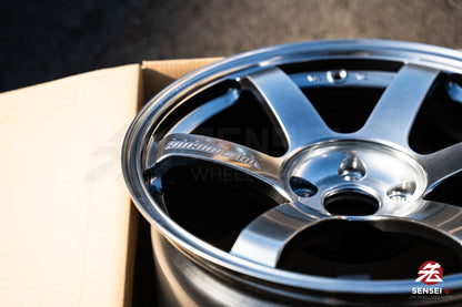 Volk TE37 Saga S-Plus / 18x9.5 +22 / 5x114.3 / Shining Light Metal (SI)