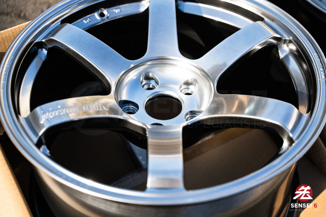 Volk TE37 Saga S-Plus / 18x9.5 +22 / 5x114.3 / Shining Light Metal (SI)