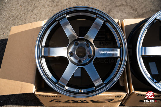Volk TE37 Saga S-Plus / 18x9.5 +22 / 5x114.3 / Shining Black Metal (HM)