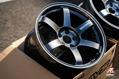 Volk TE37 Saga S-Plus / 18x9.5 +22 / 5x114.3 / Shining Black Metal (HM)