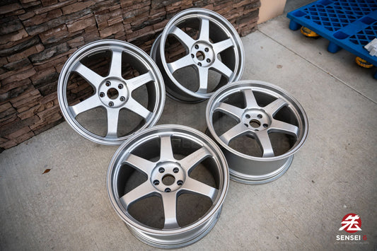 20" Volk TE37 Ultra M-Spec (Used Wheels) / 5x114.3 / 20x9.5 +28 / Diamond Silver