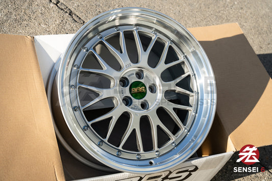 BBS LM / 18x8.5 +45 / 5x100 / Plata Diamante 