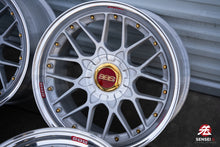 Load image into Gallery viewer, 19&quot; BBS RS II (Non-Concave Faces) [Step Lip] (Used Wheels Built to Order)
