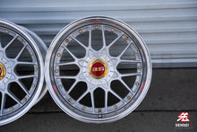 Load image into Gallery viewer, 19&quot; BBS RS II (Non-Concave Faces) [Step Lip] (Used Wheels Built to Order)
