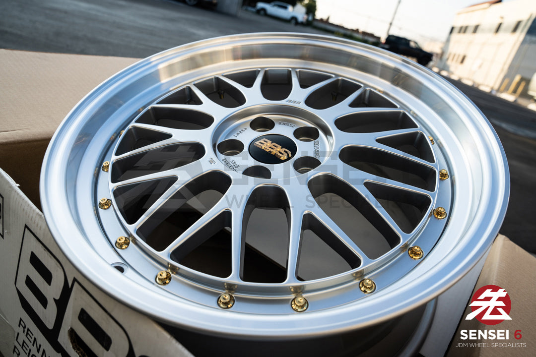 BBS LM / 18x8.5 +45 / 5x100 / Pernos de plata diamante y oro 
