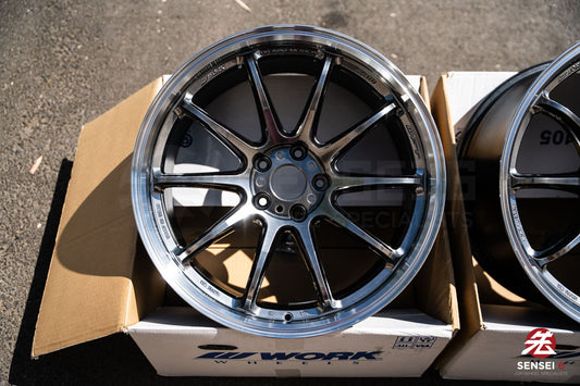 Work Emotion ZR10 1P / 19x9.5 +23, 19x10.5 +30 / 5x112 / Llanta Glim Black con corte de diamante (GTKRC)