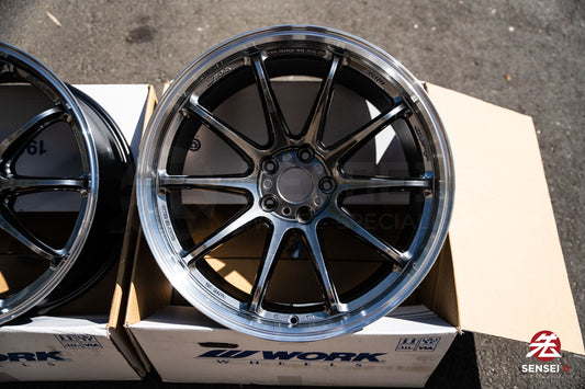Work Emotion ZR10 1P / 19x9.5 +23, 19x10.5 +30 / 5x112 / Llanta Glim Black con corte de diamante (GTKRC)