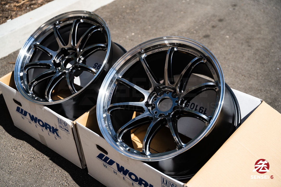 Work Emotion ZR10 1P / 19x9.5 +23, 19x10.5 +30 / 5x112 / Llanta Glim Black con corte de diamante (GTKRC)
