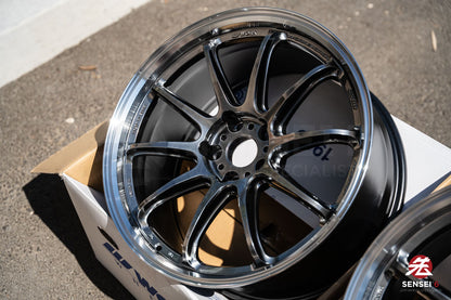 Work Emotion ZR10 1P / 19x9.5 +23, 19x10.5 +30 / 5x112 / Llanta Glim Black con corte de diamante (GTKRC)