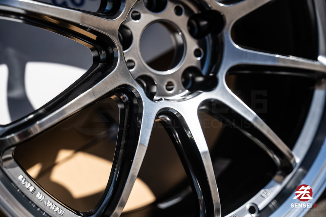 Work Emotion ZR10 1P / 19x9.5 +23, 19x10.5 +30 / 5x112 / Llanta Glim Black con corte de diamante (GTKRC)