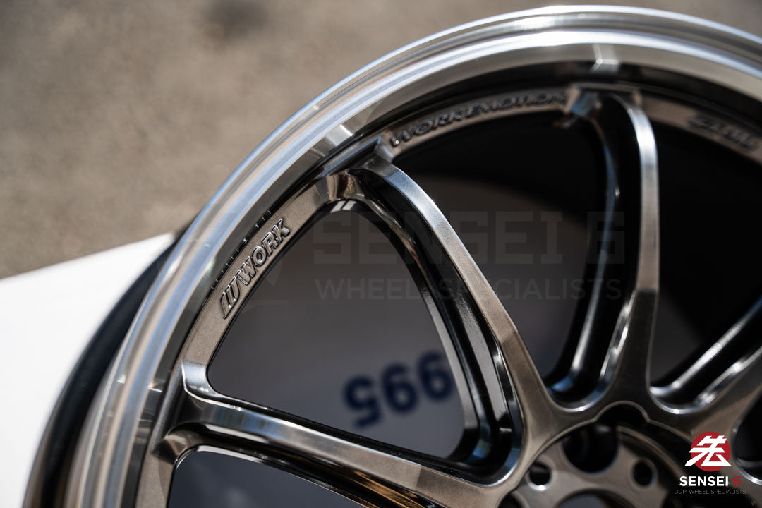Work Emotion ZR10 1P / 19x9.5 +23, 19x10.5 +30 / 5x112 / Llanta Glim Black con corte de diamante (GTKRC)