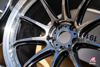 Work Emotion ZR10 1P / 19x9.5 +23, 19x10.5 +30 / 5x112 / Llanta Glim Black con corte de diamante (GTKRC)