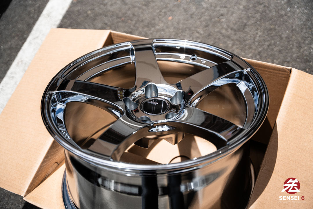 SSR GTV01 / 18x9.5 +22 / 5x114.3 / Chrome
