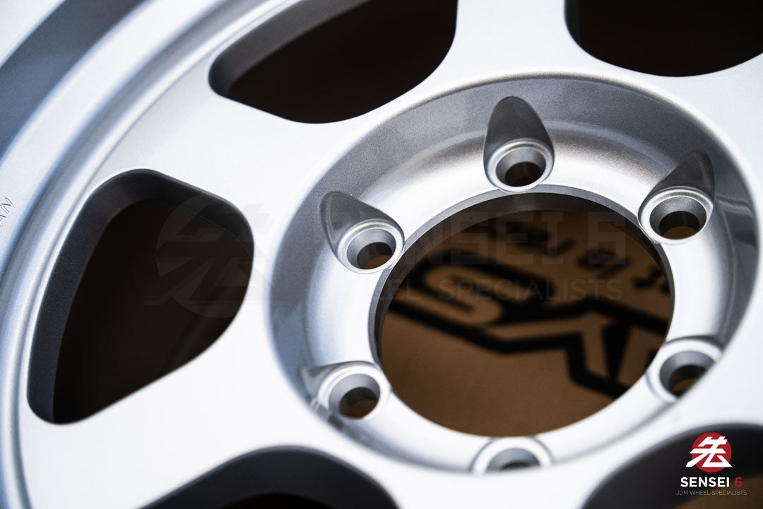 Volk TE37XT M-Spec / 17x8.5 +15 / 6x139.7 / Diamond Silver (DS)