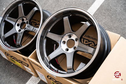 Volk TE37SL / 19x9.5 +22, 19x10.5 +35 / 5x112 / Pressed Graphite (PG)