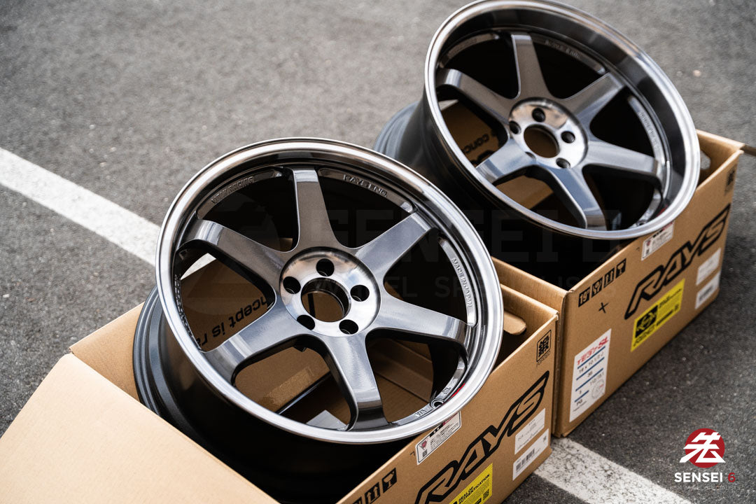 Volk TE37SL / 19x9.5 +22, 19x10.5 +35 / 5x112 / Pressed Graphite (PG)