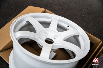 Volk TE37 Saga SL / 18x9.5 +38 / 5x120 / Dash White (DW)