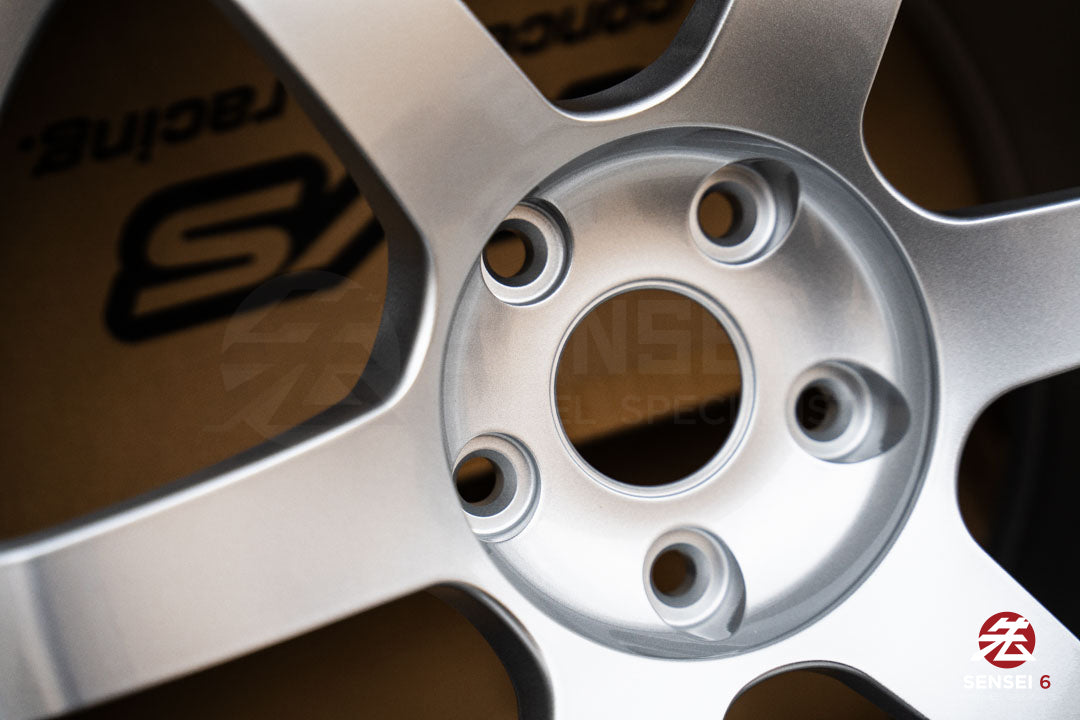 Volk TE37 Saga SL / 18x9.5 +38 / 5x120 / Diamond Silver (DS)