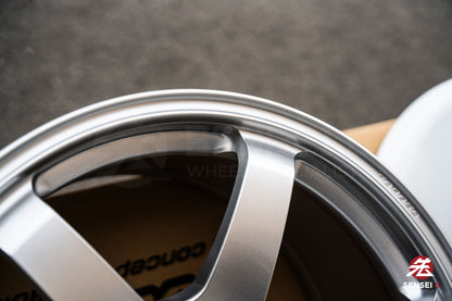 Volk TE37 Saga SL / 18x9.5 +38 / 5x120 / Diamond Silver (DS)