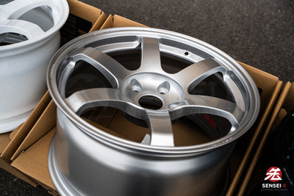 Volk TE37 Saga SL / 18x9.5 +38 / 5x120 / Diamond Silver (DS)