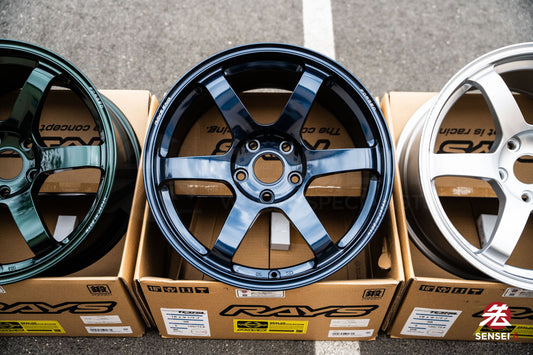 Volk TE37 Saga SL / 18x9.5 +38 / 5x120 / Mag Blue (BL)