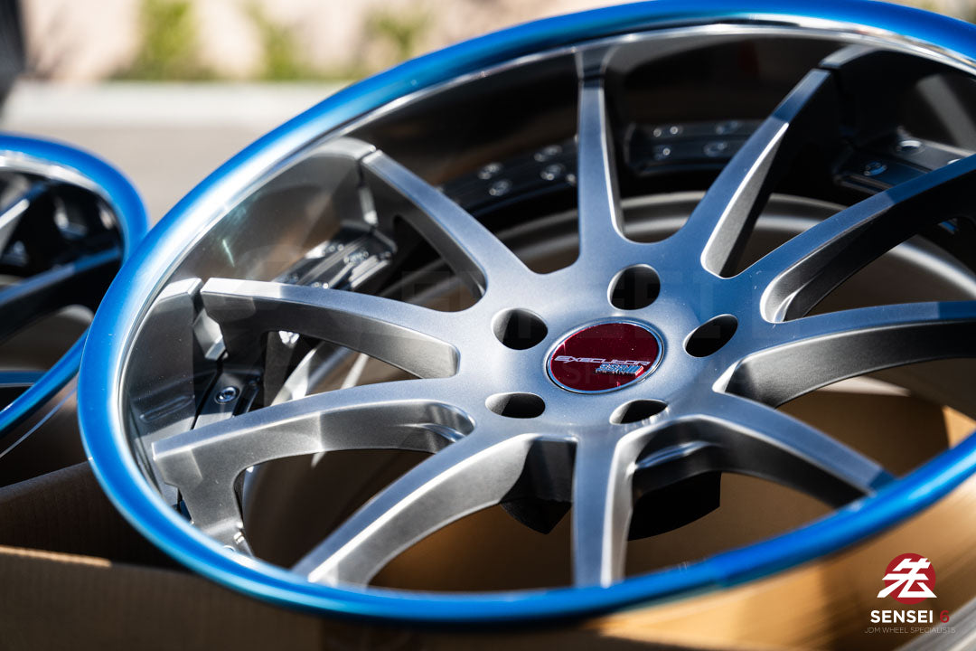 SSR Executor CV01 / 19x9.5 +5, 19x10.5 +5 / 5x114.3 / Flat Titan