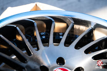 Cargar imagen en el visor de la galería, Trabajo VSKF# / 18x9.5 +14, 18x10.5 +15 / 5x114.3 / Gris claro plateado
