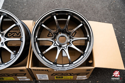 Volk CE28N-Plus / 18x9.5 +38 / 5x120 / Shining Black Metal (HM)