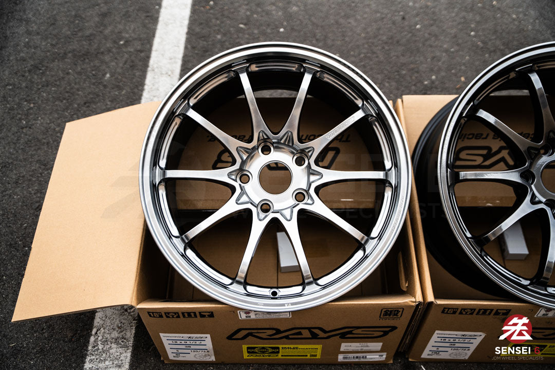 Volk CE28N-Plus / 18x9.5 +38 / 5x120 / Shining Light Metal (SI)