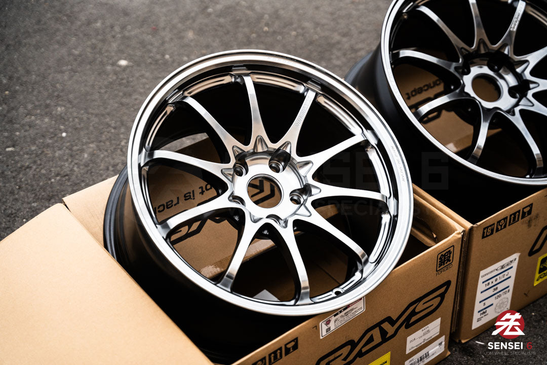Volk CE28N-Plus / 18x9.5 +38 / 5x120 / Shining Light Metal (SI)