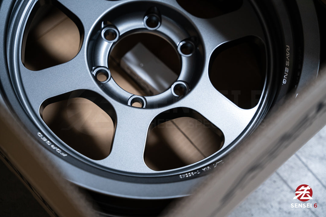 Volk TE37XT M-Spec / 17x8.5 -10 / 6x139.7 / Gunmetal (GM)