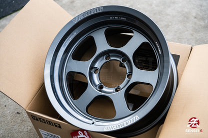 Volk TE37XT M-Spec / 17x8.5 -10 / 6x139.7 / Gunmetal (GM)
