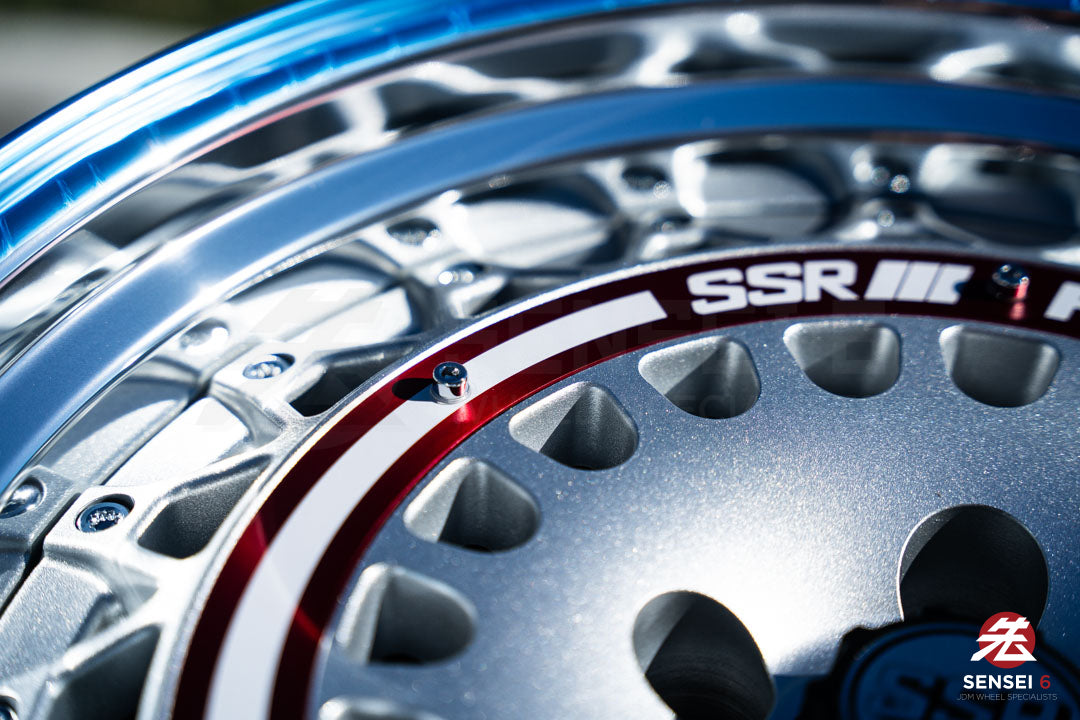 SSR Formula Aero Mesh / 18x9.5 +12, 18x10.5 +18 / 5x114.3 / FM Silver + Brushed Red Ring