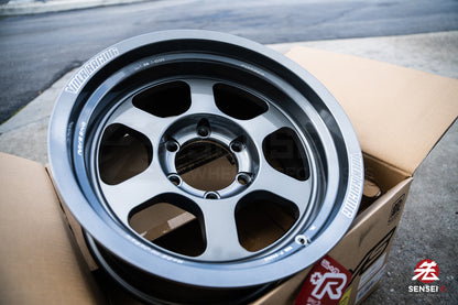 Volk TE37XT M-Spec / 17x8.5 -10 / 6x139.7 / Gunmetal (GM)